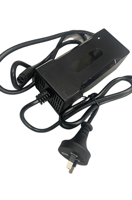 MAMBA & Kristall EBIKE 52V 2A STANDARD CHARGER 3-PIN